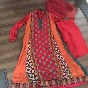Pakistani outfit with dupatta